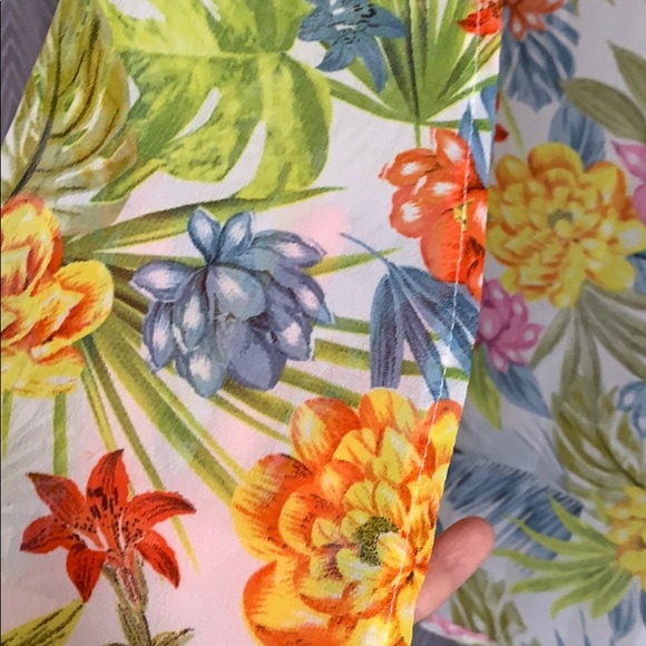 Tropical Print Cover Up - Picture 2 of 3